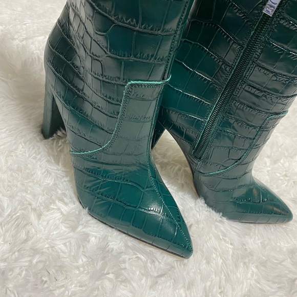 MARC FISHER Giancarlo Knee High Boot In Dark Green 300 Size 5 NIB - Picture 3 of 16